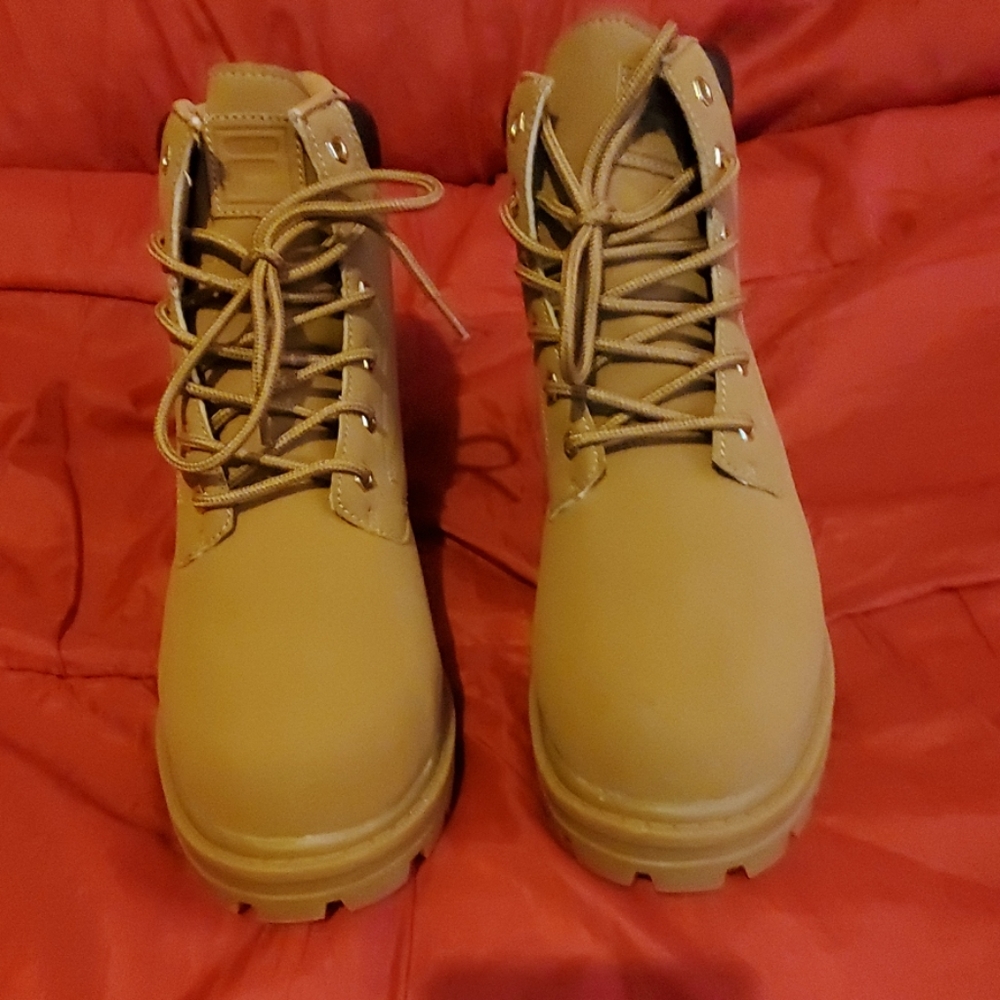 Fila Boots